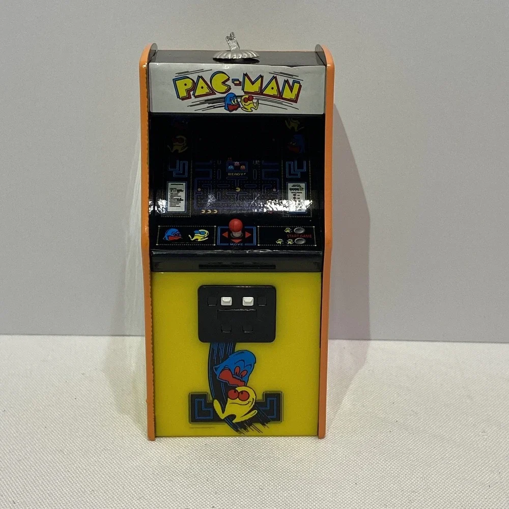 Pac-Man Arcade Video Game Christmas Ornament‎ Decoupage NWT Brand Ruz